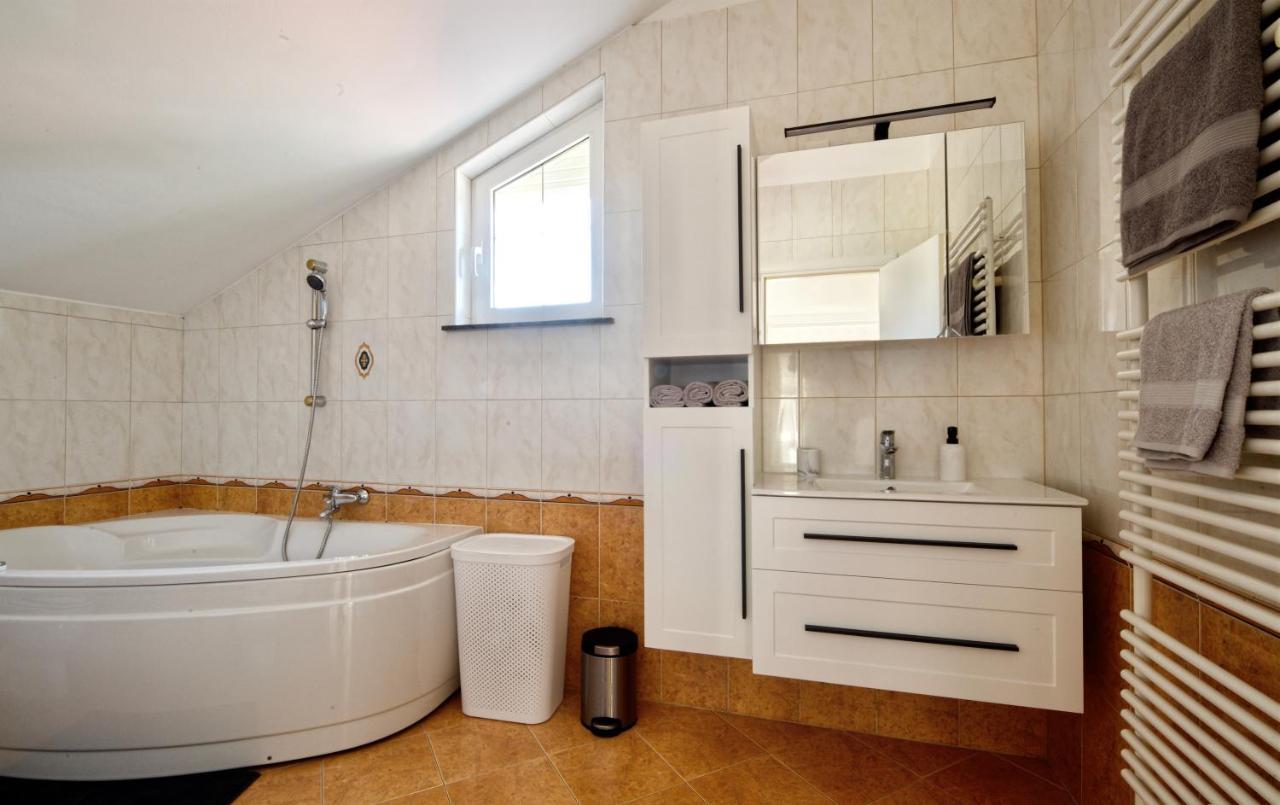 Relax House Nizic Villa Drazice Exteriör bild